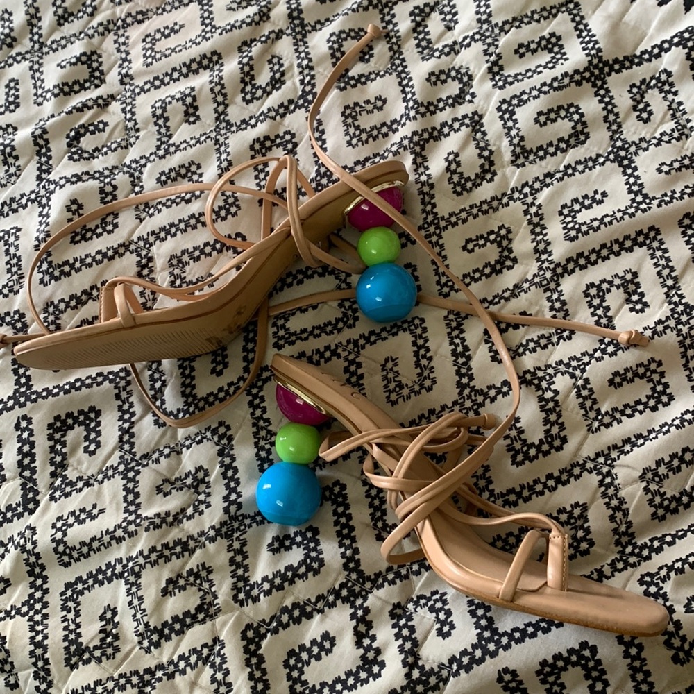 Inc Sandal strap heel